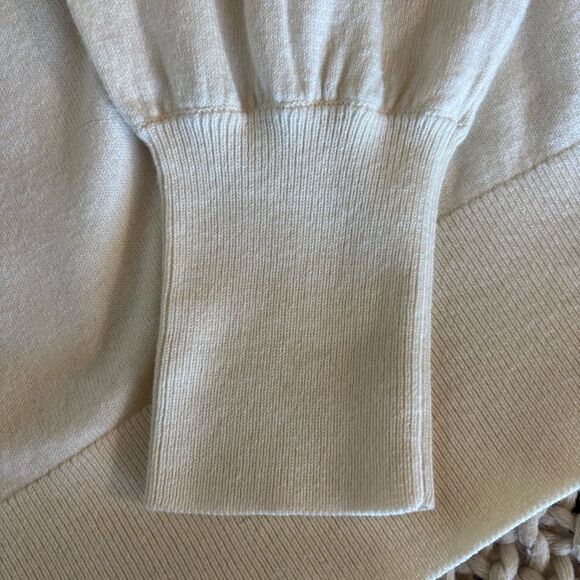 Pair of Boden Antonia Puff Sleeve Sweater Jumper Set of Two Black Cream Basics - Picture 11 of 15